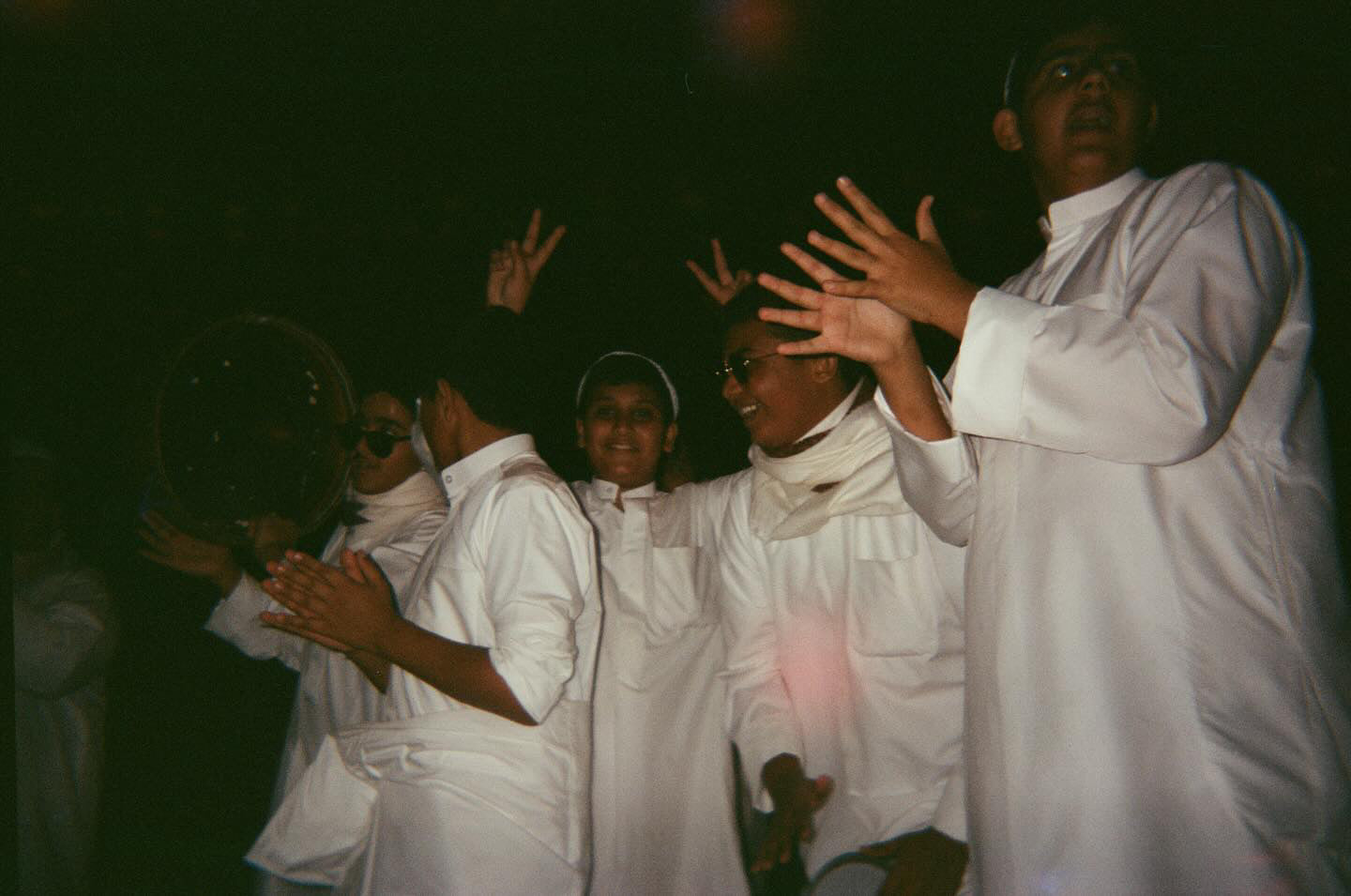 ๐ Halm's Disposable Camera