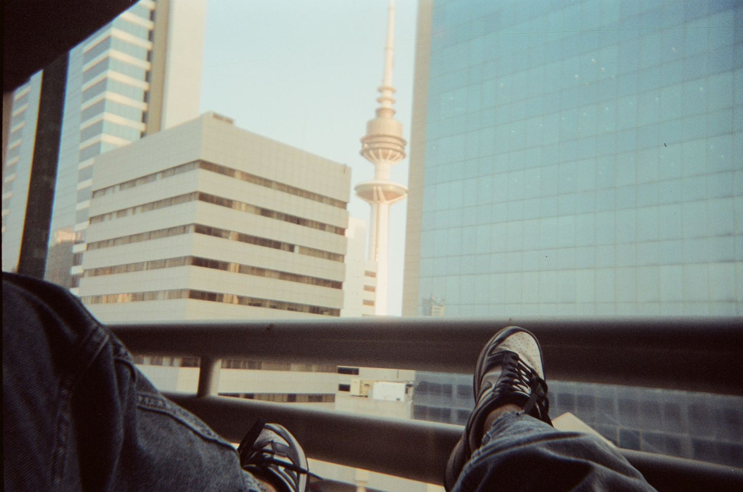 ๐ Halm's Disposable Camera